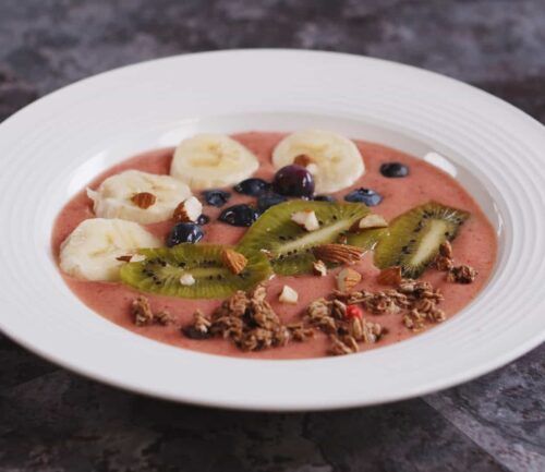 Finished berry smoothie bowl