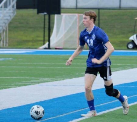 Ethan Shock plays soccer after knee surgery