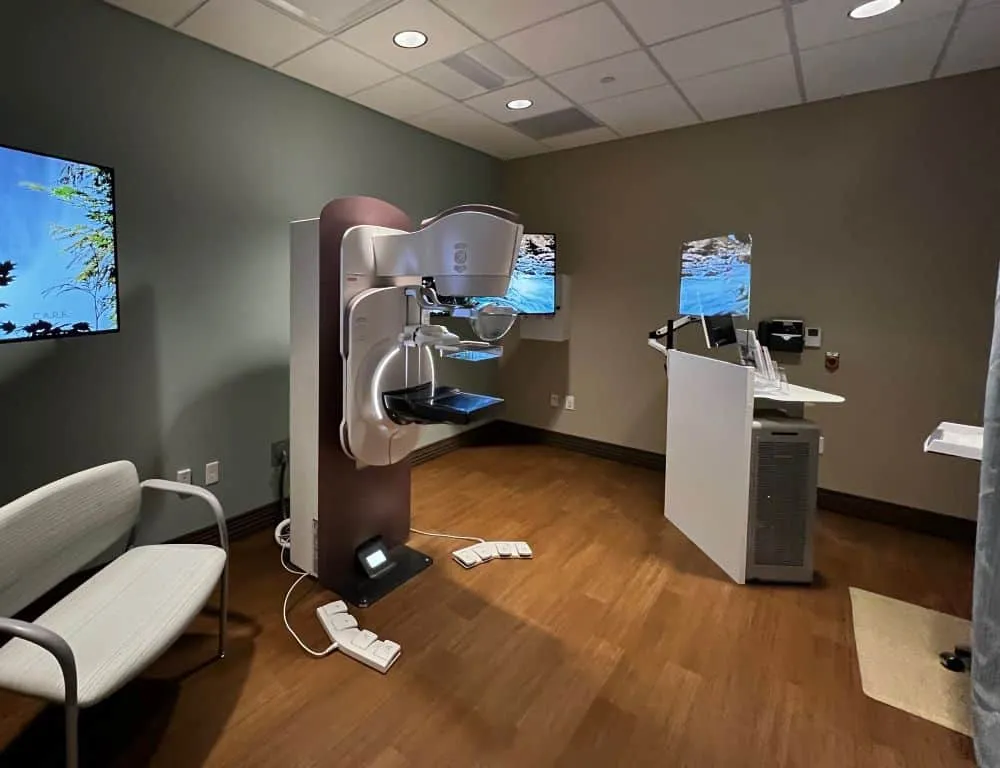 Patient room in the Springfield Breast Center