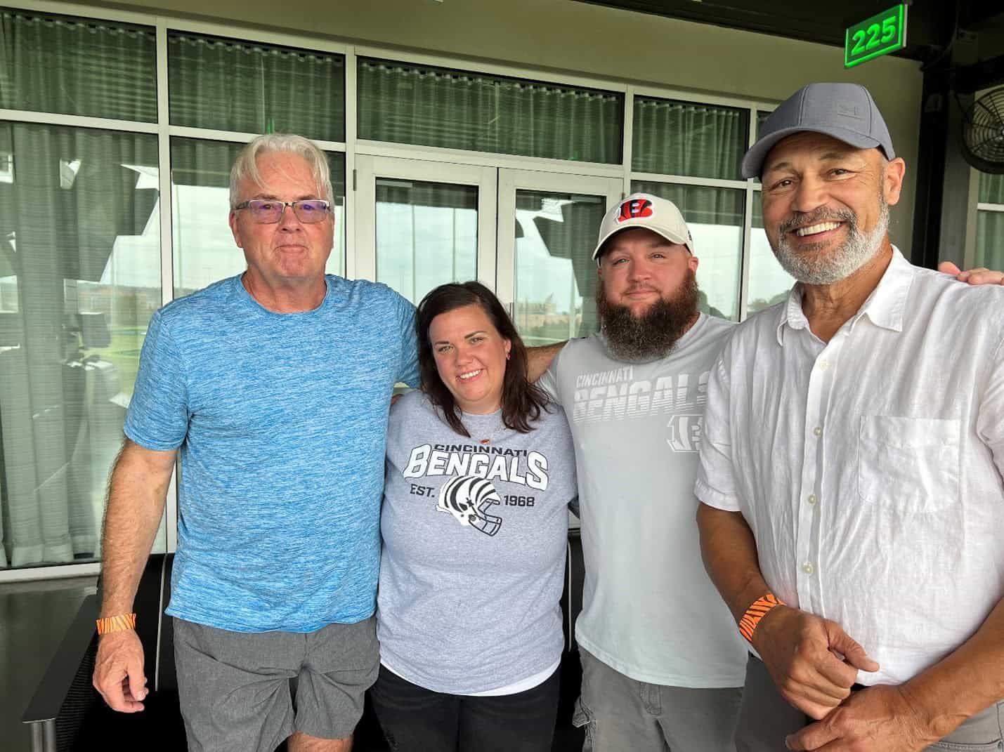 Cancer Survivors and Patients Spend Afternoon at Topgolf with Bengals