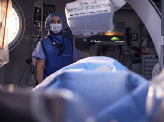 Inteventional radiologist tech